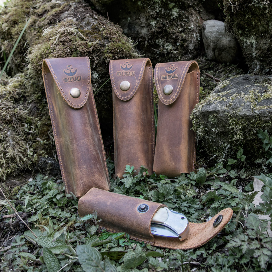 Leather case "Meister Lampe"