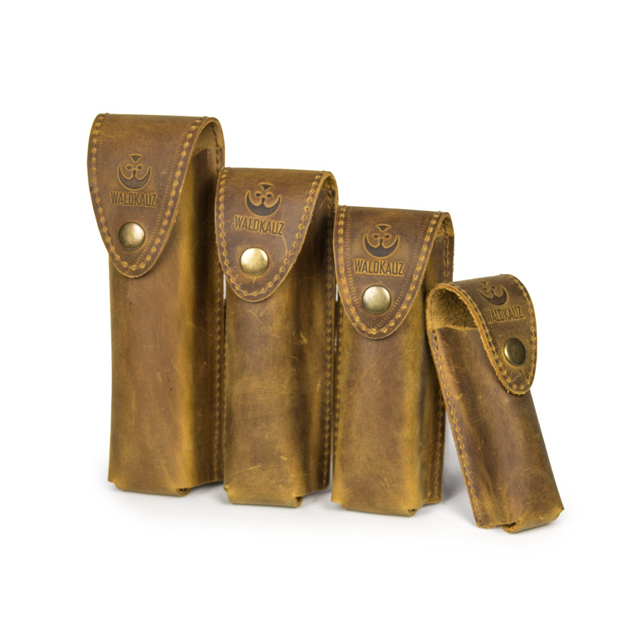 Leather case "Meister Lampe"